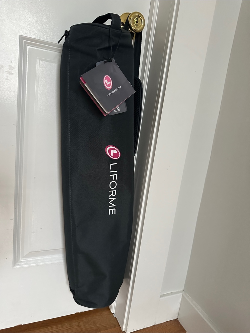 Liforme Yoga Mat Carrier Bag Black with Pink Logo New with tags